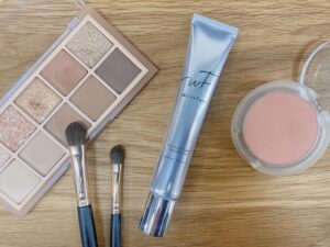 薬用リンクルカバーファンデーションの販売店は？最安値は市販と通販どっち？